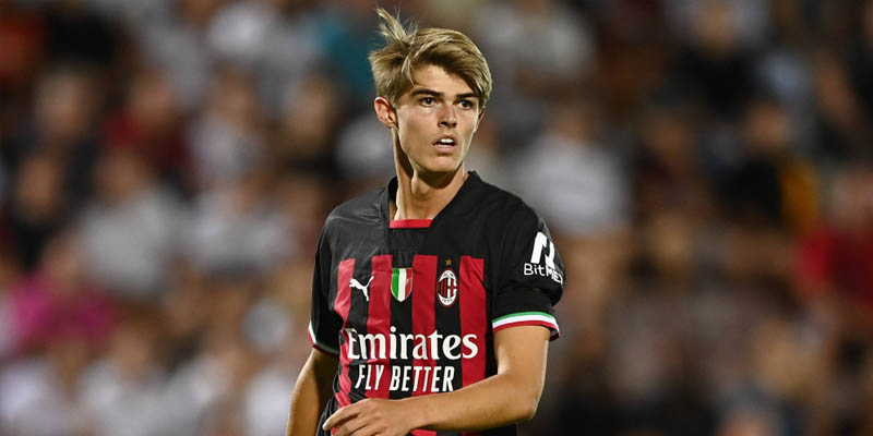 AC Milan chiêu mộ Charles De Ketelaere từ Club Brugge